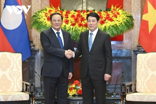 Dành ưu tiên cao nhất cho mối quan hệ Việt Nam - Lào - ảnh 1