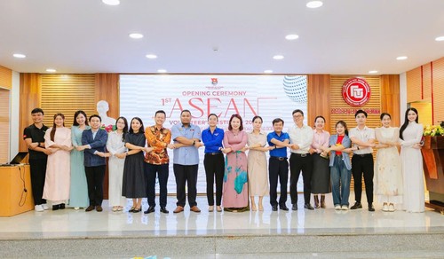 Sôi nổi Ngày hội Những người tình nguyện ASEAN lần thứ nhất - ảnh 1