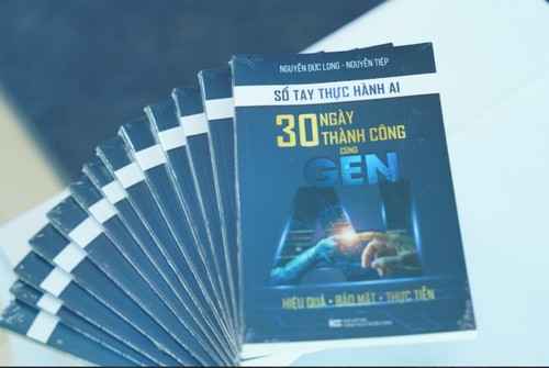 Học viện AIUni ra mắt nền tảng đào tạo và Sổ tay Thực hành AI - ảnh 1