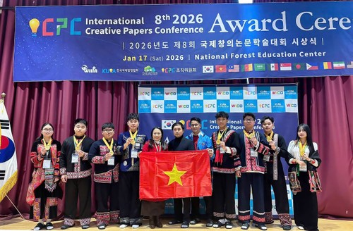Học sinh dân tộc thiểu số Việt Nam giành 2 huy chương vàng tại Cuộc thi Khoa học Kỹ thuật Quốc tế tại Hàn Quốc - ảnh 2
