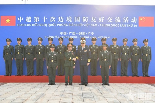 Bộ trưởng Bộ Quốc phòng Phan Văn Giang sang Trung Quốc dự Giao lưu hữu nghị quốc phòng biên giới - ảnh 2