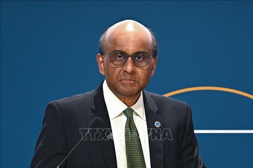 Tharman Shanmugaratnam sworn in as Singapore President - ảnh 1