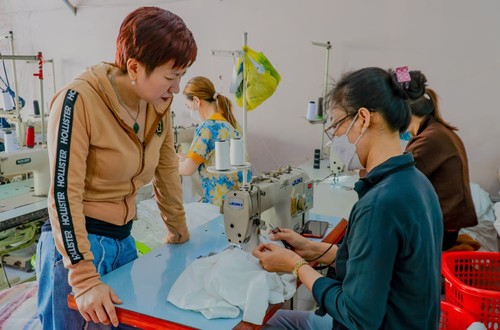 Ca Mau-born woman with disability inspires hope - ảnh 2