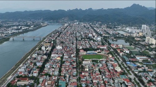 Hoa Binh’s prestigious ethnic elder serves as role model for younger generations   - ảnh 2