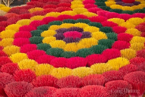 Thuy Xuan incense village presents a must-visit destination in Hue - ảnh 4
