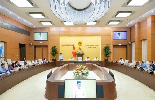 Vietnam’s international financial center should be a selective breakthrough model, say lawmakers - ảnh 1
