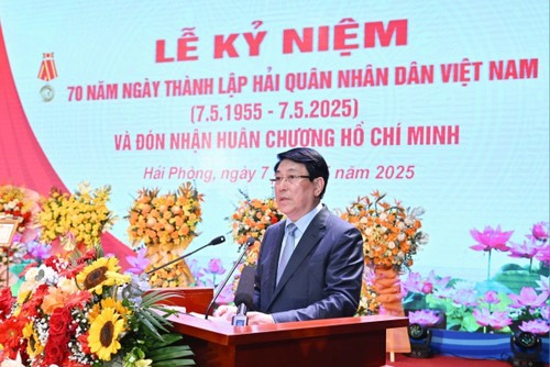 Navy urged to serve as a core force, a steadfast support for fishermen at sea - ảnh 1