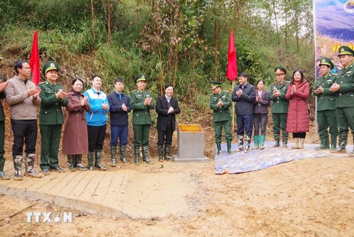 Road to border marker No 1146/1 inaugurated in Lang Son - ảnh 1
