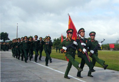 Phát động thi đua điểm toàn quân "Âm vang Điện Biên Phủ trên không" - ảnh 1