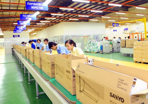 Việt Nam sẽ tổng kết 25 năm thu hút đầu tư nước ngoài - ảnh 1