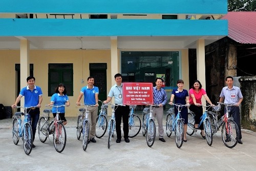 Tiếp nhận quà Trung thu 2017 “Chăm lo hậu phương - Vững lòng biển đảo” - ảnh 9