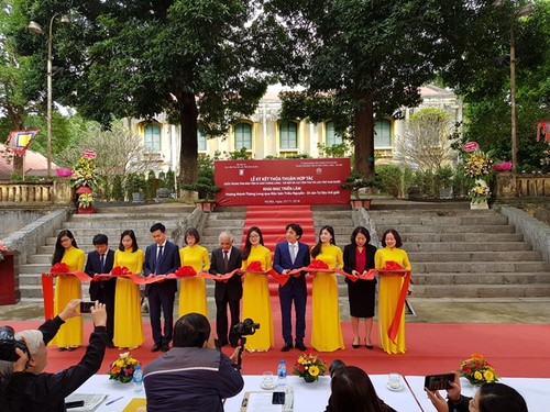 Triển lãm “Hoàng thành Thăng Long qua Mộc bản Triều Nguyễn – Di sản tư liệu thế giới” - ảnh 1