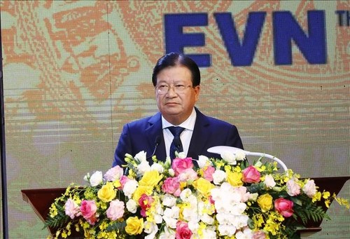 EVN đón nhận danh hiệu Anh hùng lao động thời kỳ đổi mới   - ảnh 2