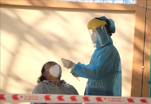 24 giờ qua, Việt Nam có số F0 khỏi bệnh cao gần gấp 5 lần mắc mới - ảnh 1