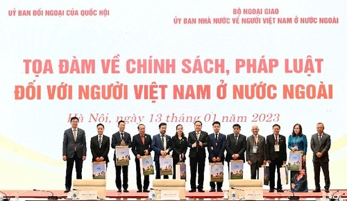 Sau 2 năm thực hiện Kết luận số 12, công tác NVNONN đã đạt được những kết quả quan trọng - ảnh 2