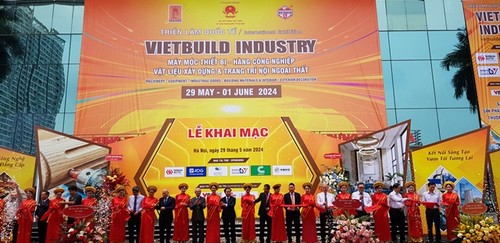 Khai mạc Triển lãm Quốc tế VIETBUILD INDUSTRY 2024  - ảnh 1