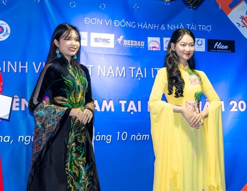 Quảng bá văn hóa  Việt tại  nước ngoài qua Festival tôn vinh tiếng Việt, văn hóa Việt - ảnh 2