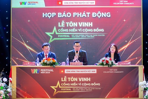 Lễ Tôn vinh và trao Giải thưởng “Cống hiến vì Cộng đồng” năm 2024 - ảnh 2