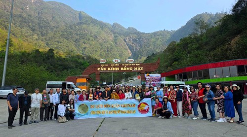 Kiều bào Thái luôn hướng về cội nguồn - ảnh 6