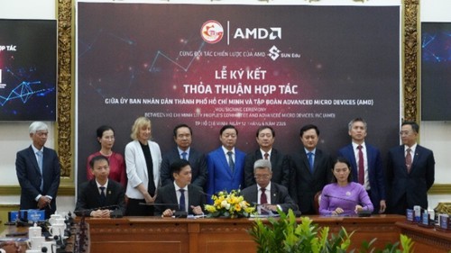 Thành phố Hồ Chí Minh ký thỏa thuận hợp tác với tập đoàn công nghệ hàng đầu Hoa Kỳ để phát triển bán dẫn, AI - ảnh 1