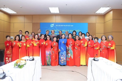 Người Việt ở nước ngoài mong muốn đóng góp cho quê hương trong kỷ nguyên mới - ảnh 2