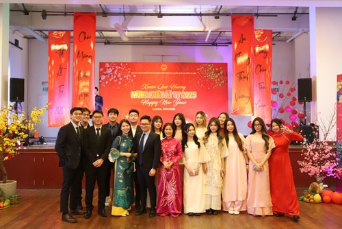 SVUK: ngày hội hiến máu và hành trình thiện nguyện trên quê hương - ảnh 1