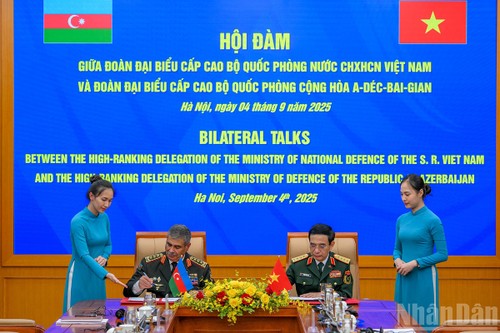Tăng cường hợp tác quốc phòng Việt Nam – Azerbaijan - ảnh 4