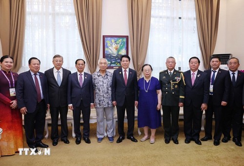 Chủ tịch nước Lương Cường tiếp gia đình các nhân sỹ hữu nghị Trung Quốc - ảnh 1