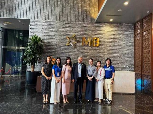 Cảm xúc của những ngày thu lịch sử - ảnh 2