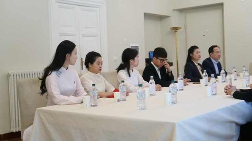 ASVI ký kết thỏa thuận hợp tác với Fondazione Italia–Vietnam và Welcome Association Italy - ảnh 5