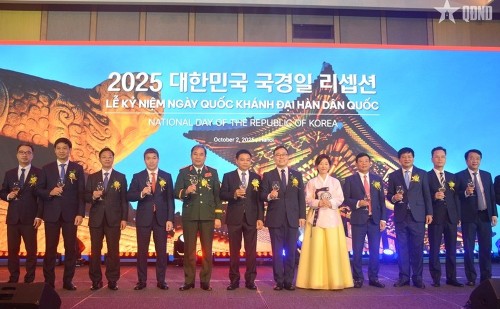 Chiêu đãi kỷ niệm 80 năm Ngày Quốc khánh Hàn Quốc - ảnh 2