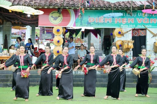 Tuần “Đại đoàn kết các dân tộc - Di sản Văn hóa Việt Nam” 2025 - ảnh 1