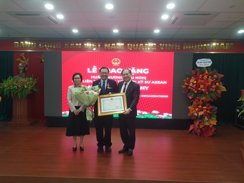 40 kỹ sư Việt Nam nhận chứng chỉ kỹ sư chuyên nghiệp ASEAN - ảnh 1