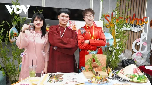 Đêm nhạc “Ánh sáng phương Đông” lan tỏa tinh thần tuổi trẻ Việt Nam tại Nga - ảnh 1