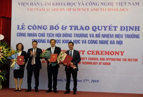 Trường Đại học Khoa học và Công nghệ Hà Nội có Hiệu trưởng chính là GS Etienne Saur - ảnh 1