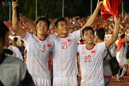 Cận cảnh: U22 Việt Nam ăn mừng cảm xúc sau khi giành HCV SEA Games 30 - ảnh 6