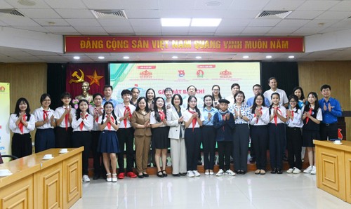 306 đại biểu thiếu nhi tham gia Phiên họp giả định “Quốc hội trẻ em“ - ảnh 8