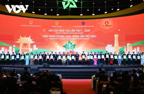 Bế mạc Hội chợ Mùa Thu 2025: Lan tỏa giá trị, kết nối cung - cầu - ảnh 2