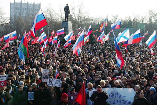 Crimea declara independencia y cierra espacio aéreo - ảnh 1