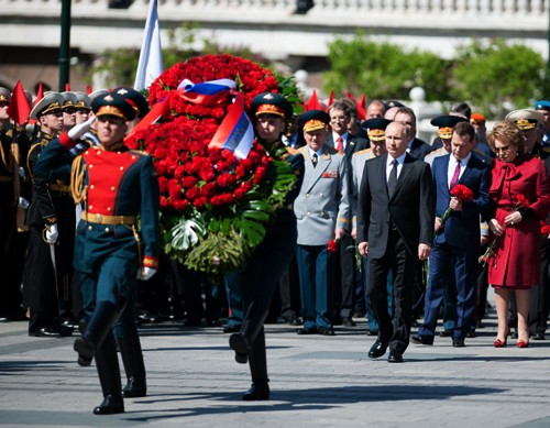 Países europeos celebran Día de la Victoria sobre el fascismo, el 9 de mayo - ảnh 1