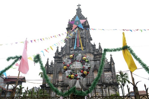 Cristianos en Hanoi preparando la Navidad - ảnh 2