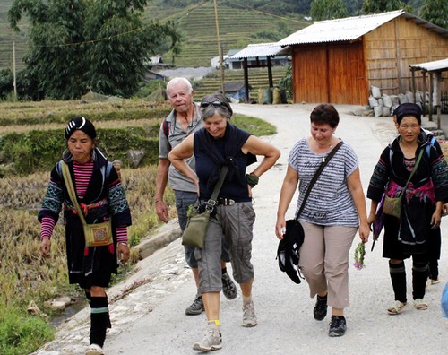 Sapa, polo turístico ya no está lejos - ảnh 2