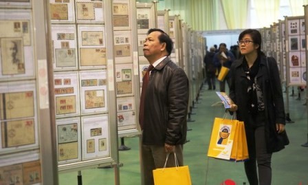 Vietstampex 2015, la mayor exposición filatélica en Vietnam  - ảnh 1