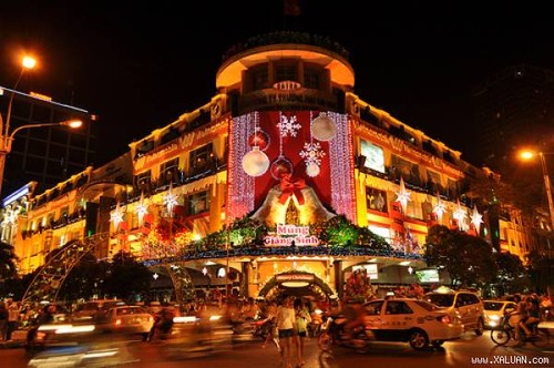 Felicitan a Iglesia Protestante de Vietnam en ocasión de Navidad 2015  - ảnh 1