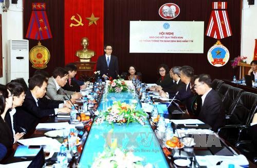 Vietnam pretende alcanzar cobertura universal de seguros médicos - ảnh 1