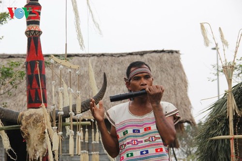 El rito de sacrificio del búfalo en la comunidad étnica Ma - ảnh 1