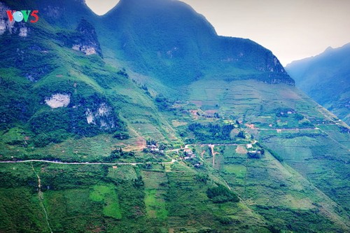 Ha Giang promueve su turismo en la región central - ảnh 1