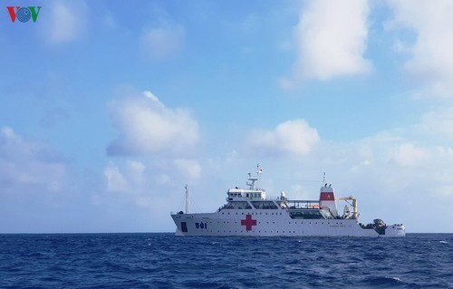 La Armada, un sostén de los pescadores en el caladero de Truong Sa - ảnh 1