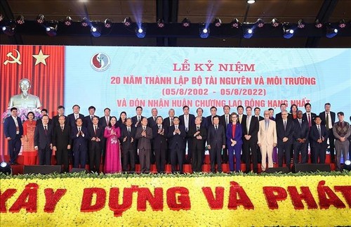 Vietnam concede importancia a la gestión de recursos naturales y la protección del medio ambiente - ảnh 1