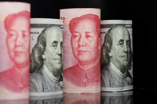 El renminbi supera al dólar por primera vez en pagos transfronterizos en China - ảnh 1